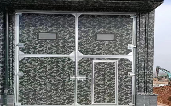 天峻工业平开门