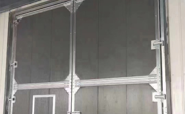 天峻兰州厂房天峻工业门选购与使用指南:打造高效安全的生产环境 天峻兰州厂房天峻工业门选购与使用指南:打造高效安全的生产环境