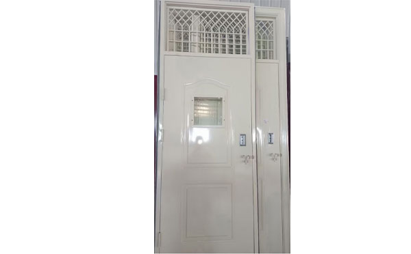 天峻学校教室门