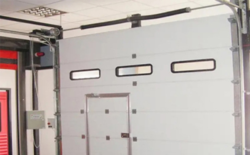 天峻工业提升门的安装方法