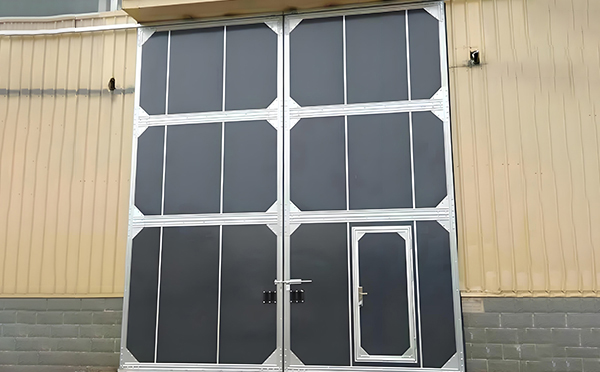 厂房天峻工业门选择与维护全解析：提升效率与安全的关键要素