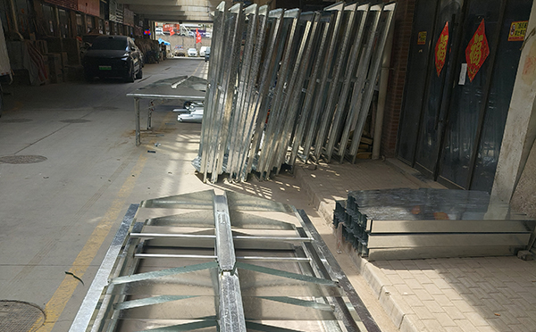 2025天峻排烟窗维护周期与电动开启故障排查